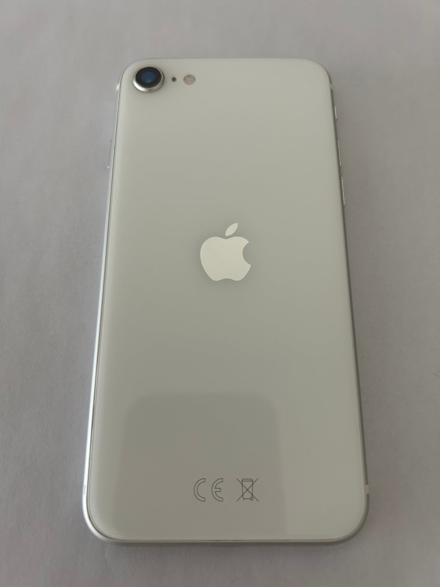 📱 iPhone SE 2020 Argent