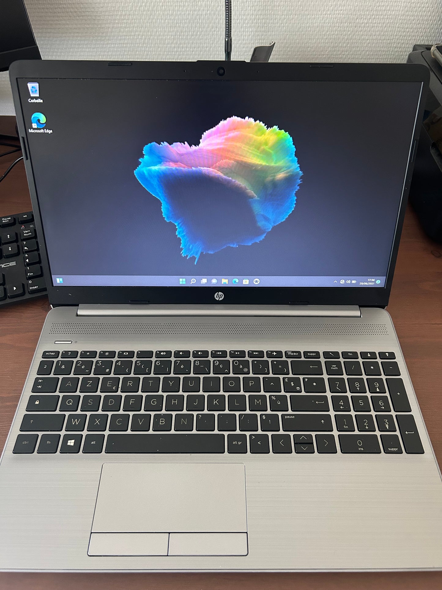 🖥️ HP 255 G8 - Ryzen 3 3250U / 8Go RAM / 256Go SSD / 15.6" / Windows 11 - PC Portable Rapide et Propre