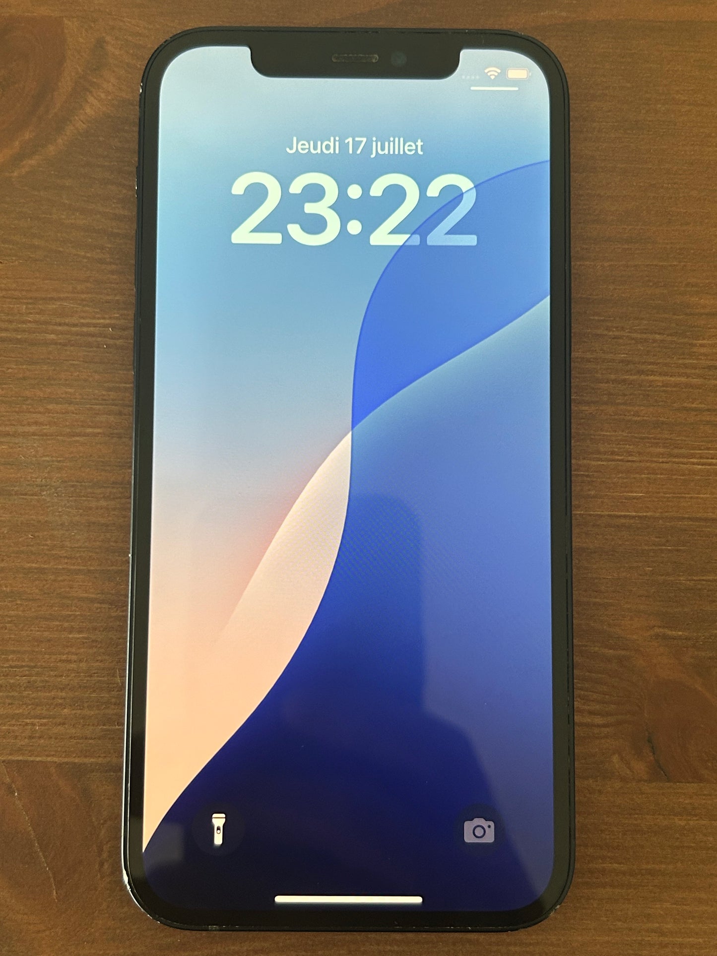 iPhone 12 Noir 128 Go – Bon État |