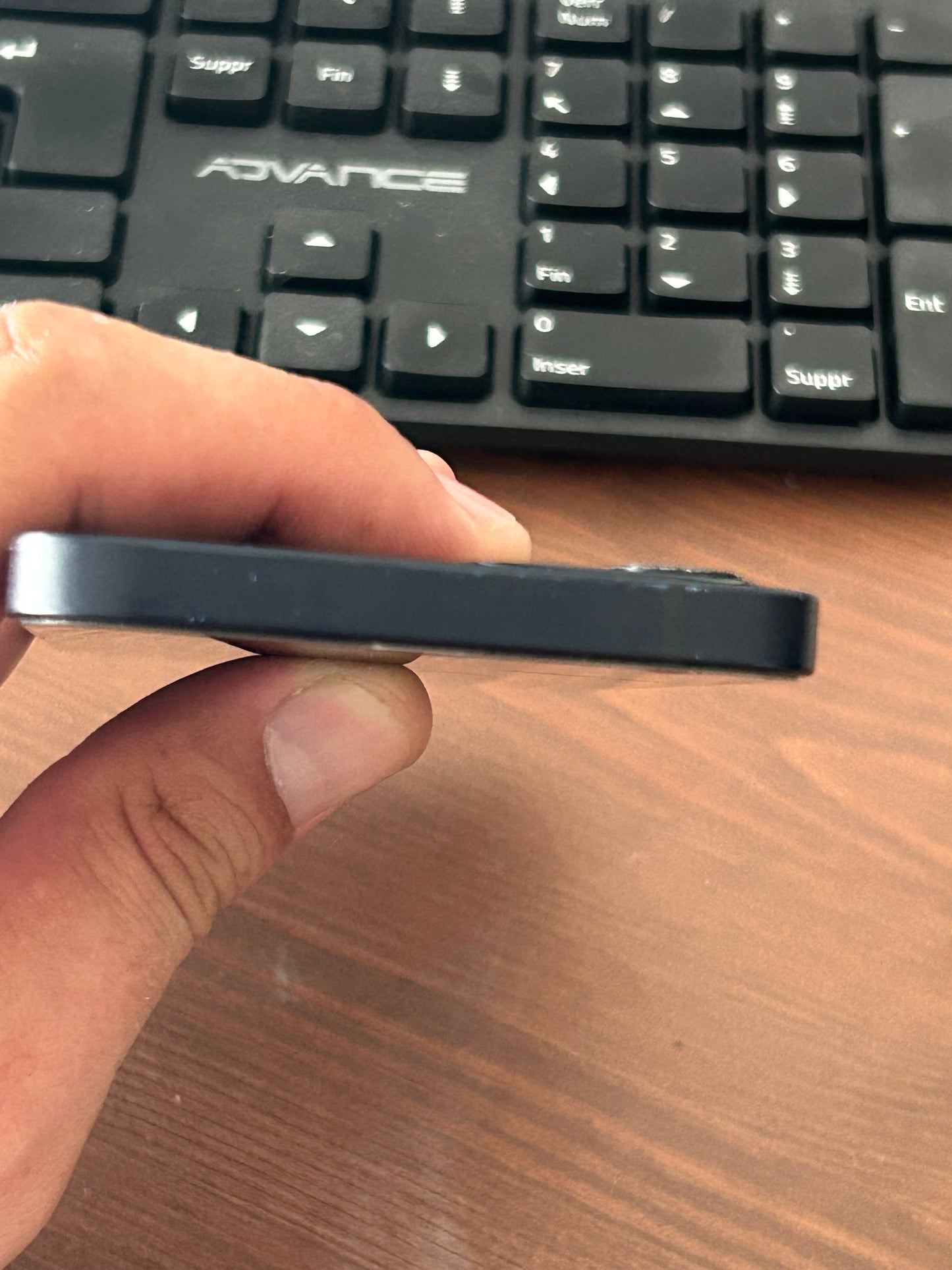 iPhone 12 Noir 128 Go – Parfait État, Batterie 100 %, Écran Impeccable
