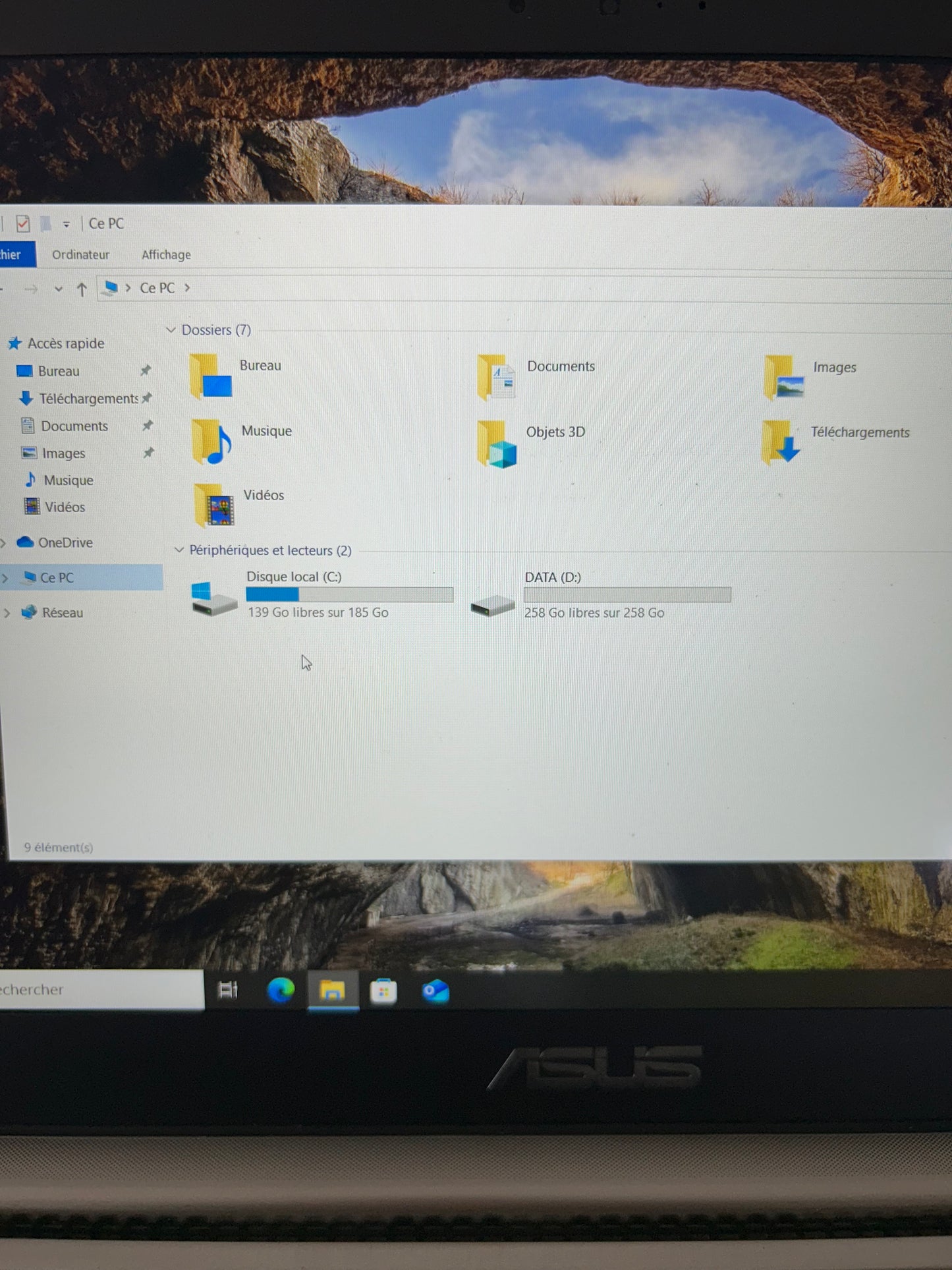 ASUS UX32V - Core i7 3517U / 4Go RAM / 512Go SSD / Nvidia GT 620M / Windows 10 – Bon état