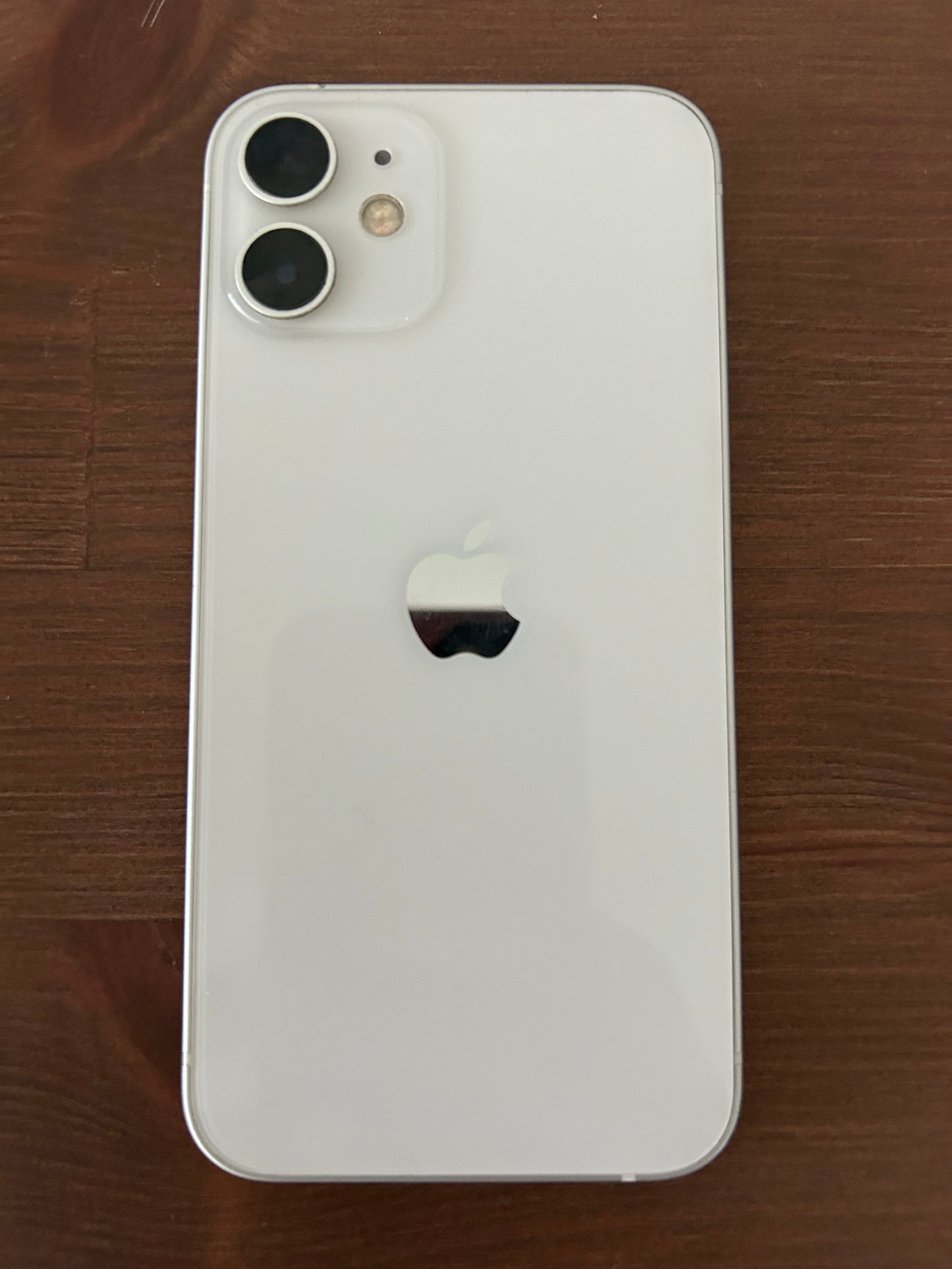 iPhone 12 Mini Blanc 128 Go – Très Bon État, Débloqué, Batterie 100 %, iCloud Supprimé