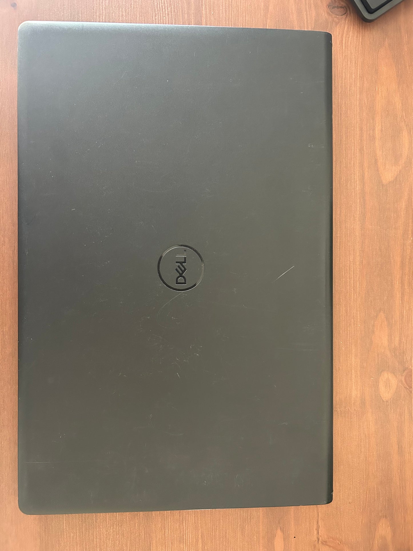 Dell Inspiron 15 3515 – Ryzen 7 3700U, 8 Go RAM, 512 Go SSD, Radeon Vega 10, Windows 11, Écran 15.6"