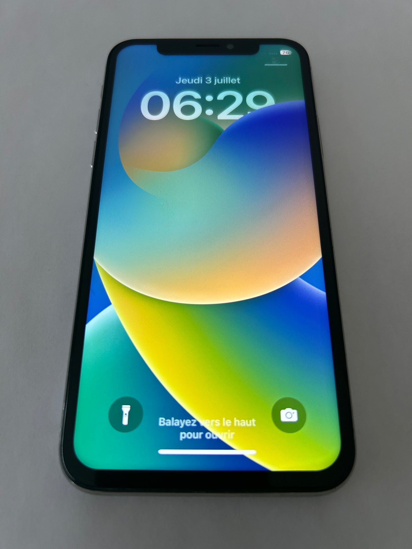 📱 iPhone X Argent