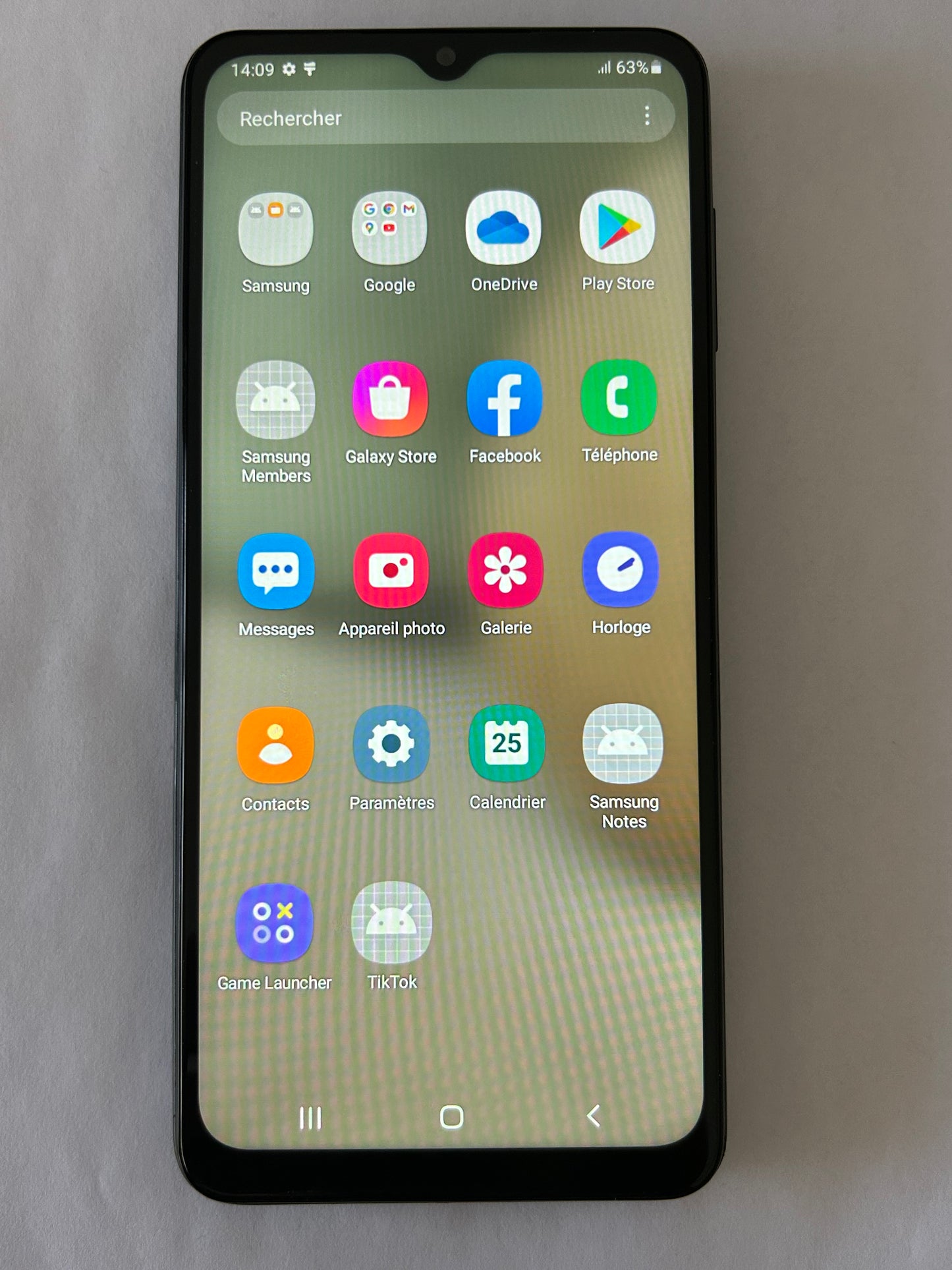 📱 Samsung Galaxy A12 Noir - 64 Go - Batterie Neuve - Très Bon État