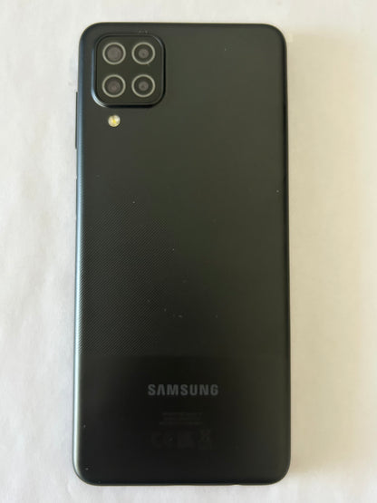 📱 Samsung Galaxy A12 Noir - 64 Go - Batterie Neuve - Très Bon État