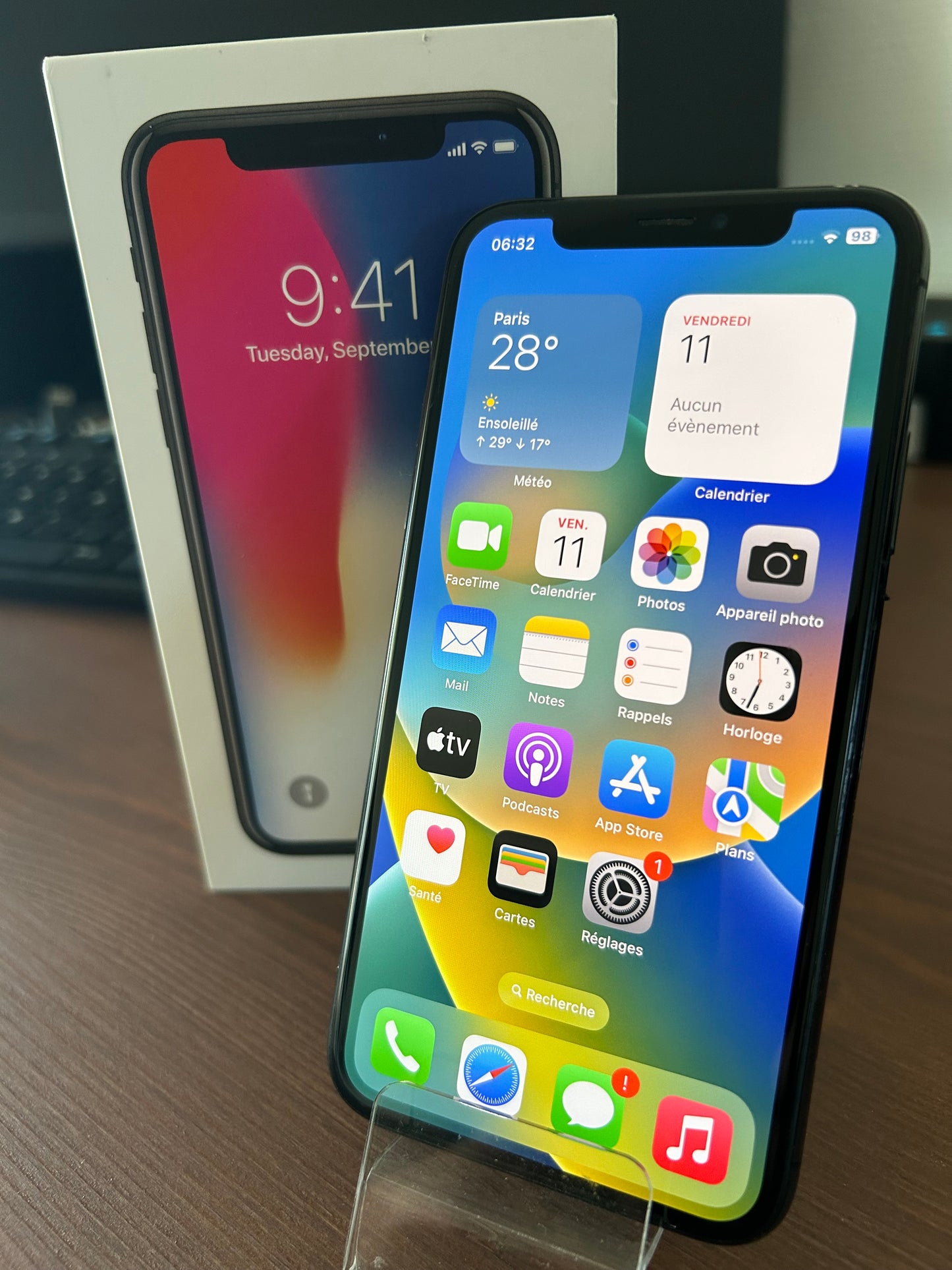 📱 iPhone XS 256 Go Gris Sidéral – État bon état | Batterie Neuve 100% | Avec Boîte d’Origine