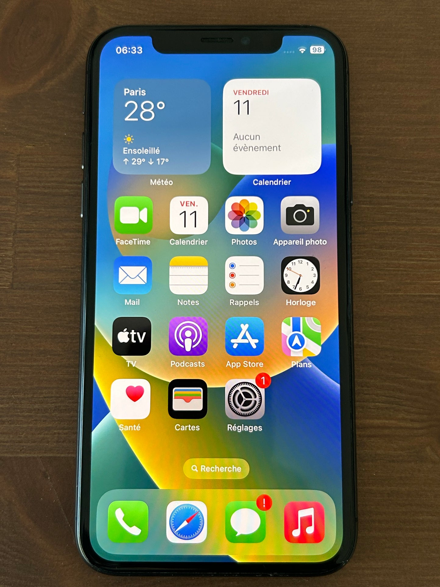 📱 iPhone XS 256 Go Gris Sidéral – État bon état | Batterie Neuve 100% | Avec Boîte d’Origine