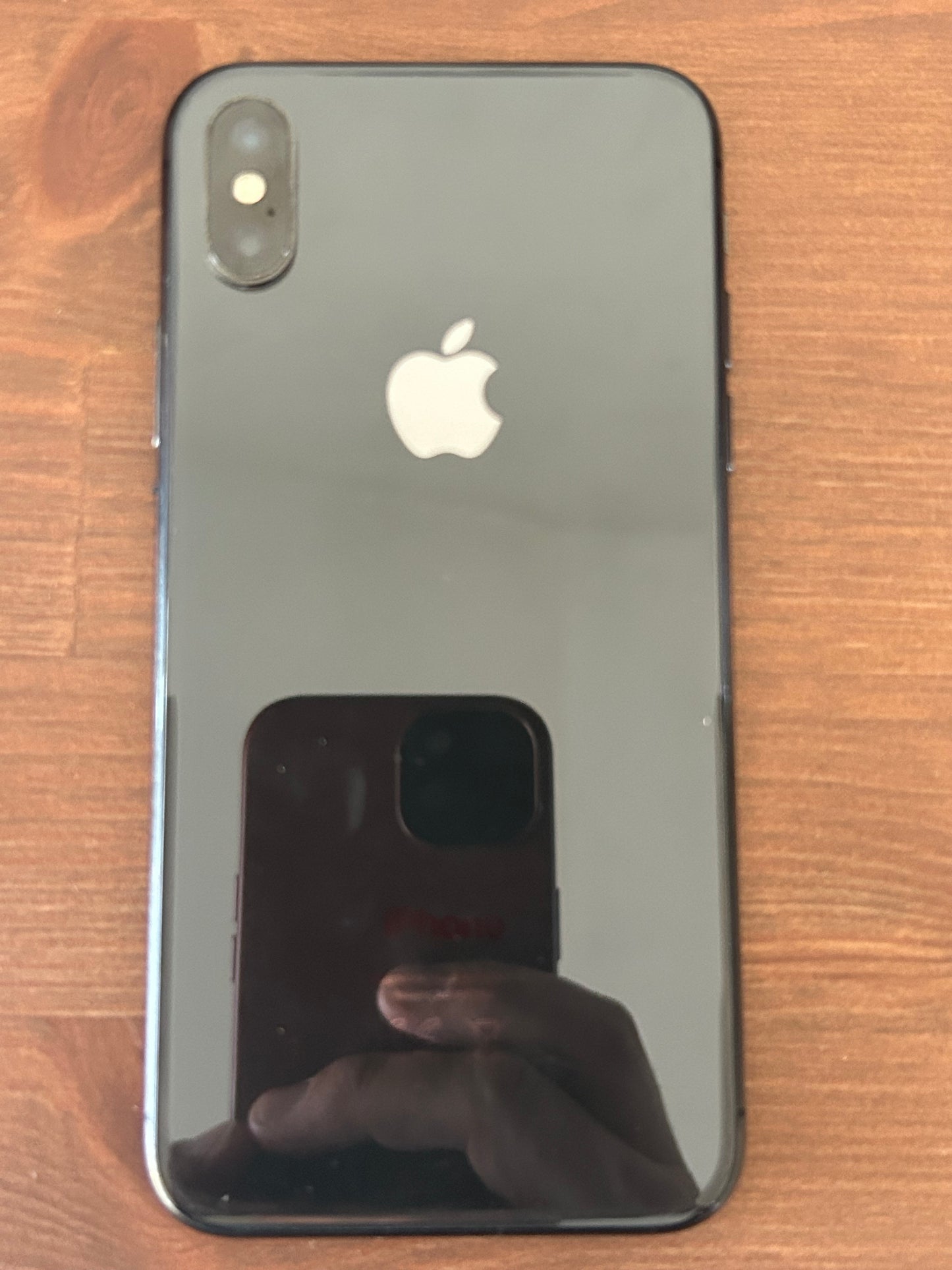 📱 iPhone XS 256 Go Gris Sidéral – État bon état | Batterie Neuve 100% | Avec Boîte d’Origine