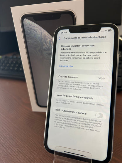 iPhone XR Blanc 128 Go – Très Propre, Batterie Neuve 100%, Avec Boîte d’Origine (Sans Chargeur)