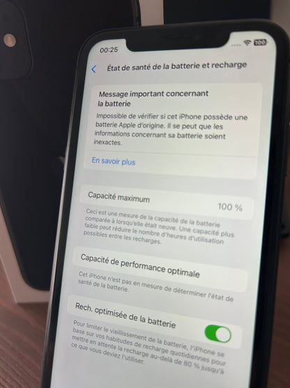 Apple iPhone 11 Noir 128 Go – Batterie neuve 100% – État impeccable – Avec boîte d’origine – Débloqué