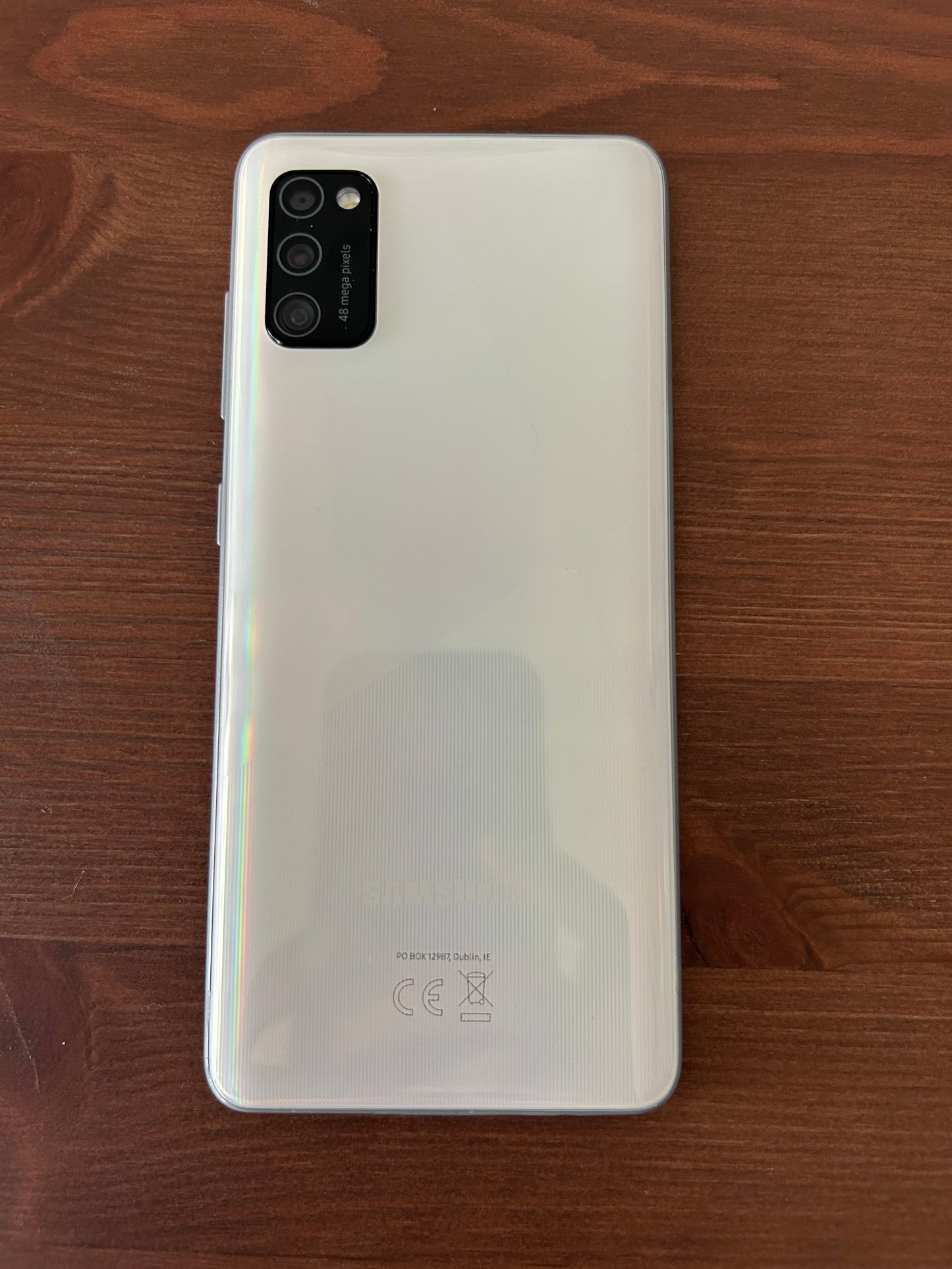 Samsung Galaxy A41 64 Go – Très Bon État | Écran Impeccable, Batterie Neuve