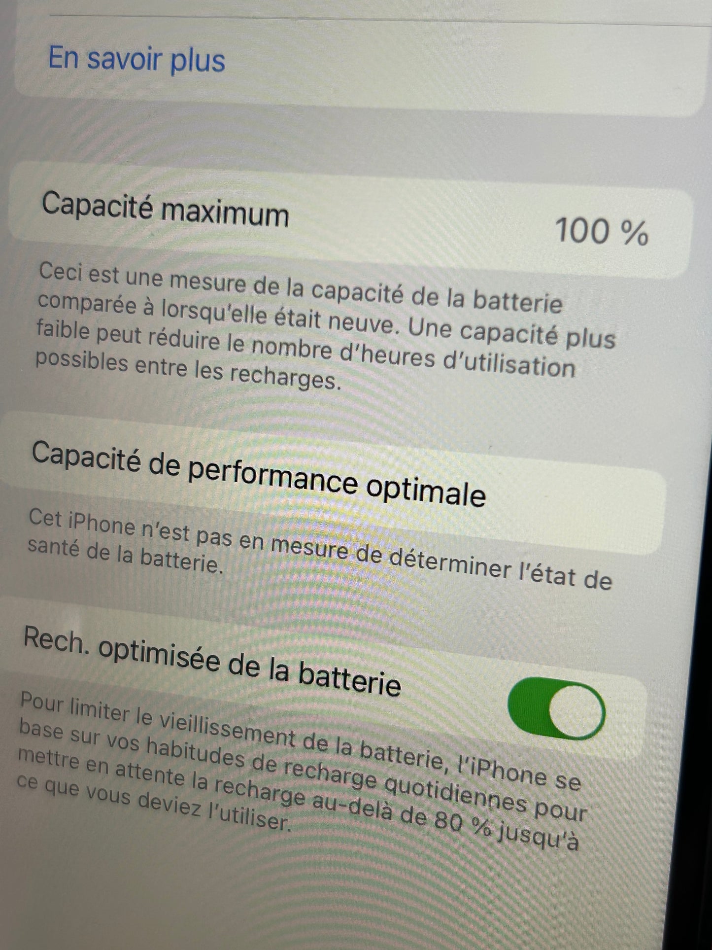 iPhone XR Corail 128 Go – Bon état, 100 % fonctionnel
