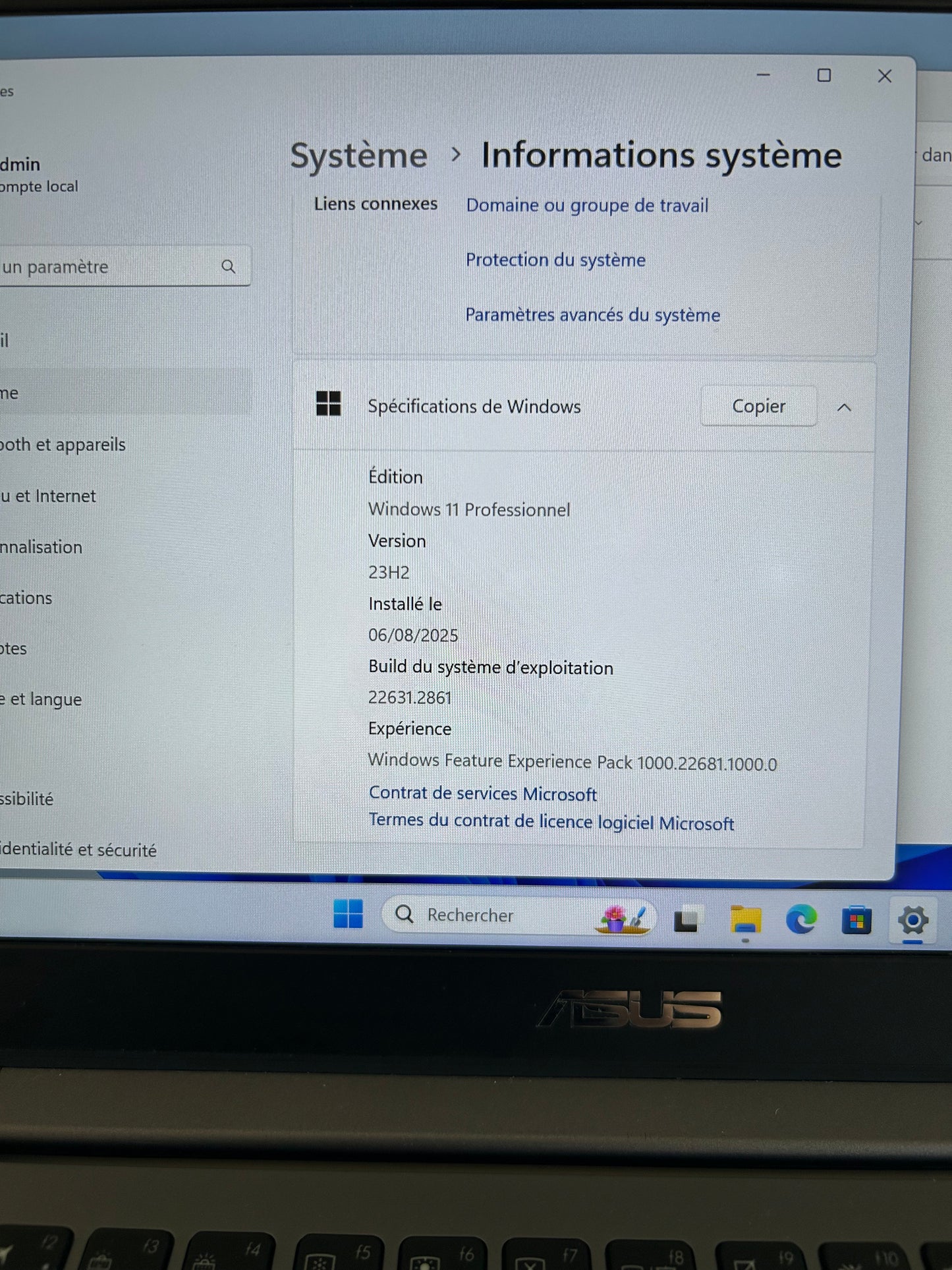 ASUS ZenBook UX331 – Core i7 8550U / 8Go RAM / 512Go SSD / Windows 11 / 13.3" – Très bon état + Batterie neuve