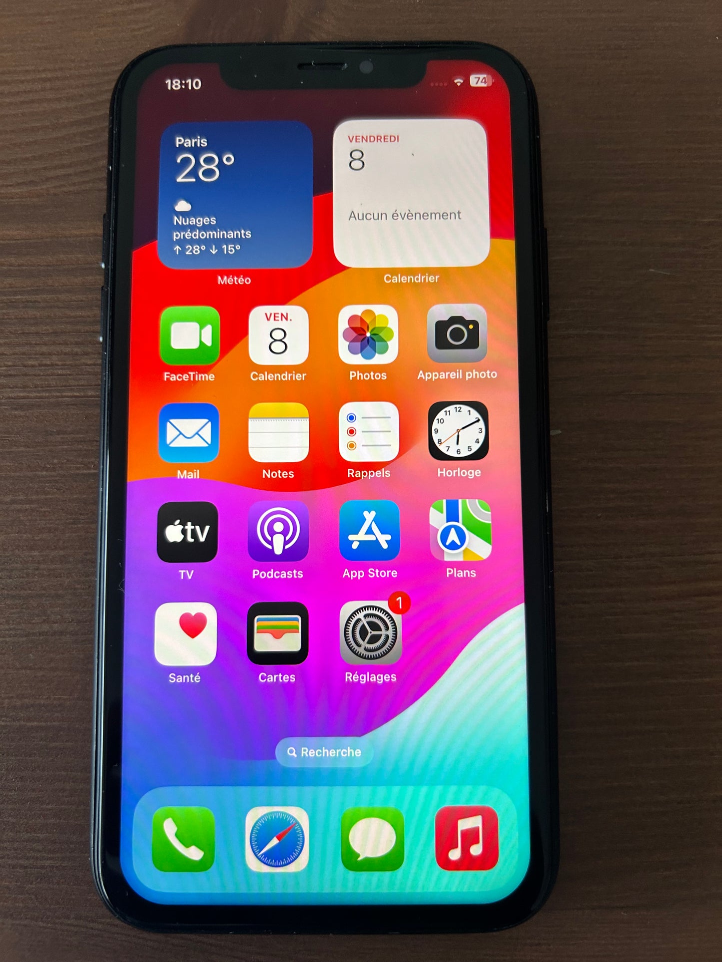 iPhone XR Noir 64 Go – Très bon état, 100 % fonctionnel