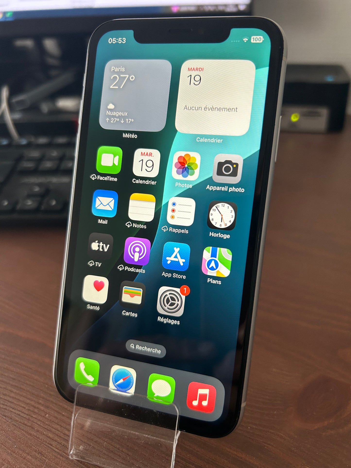 iPhone XR Blanc 128 Go – Très bon état, 100 % fonctionnel