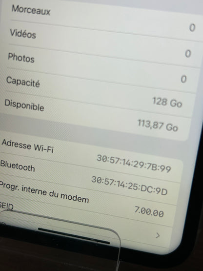 iPhone XR Blanc 128 Go – Très bon état, 100 % fonctionnel
