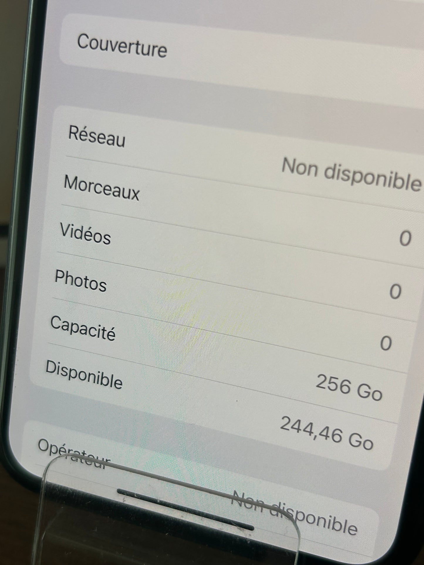 iPhone X Gris Sidéral 256 Go – Très Bon État, Débloqué, Batterie 100 %, Boîte et Chargeur d’Origine
