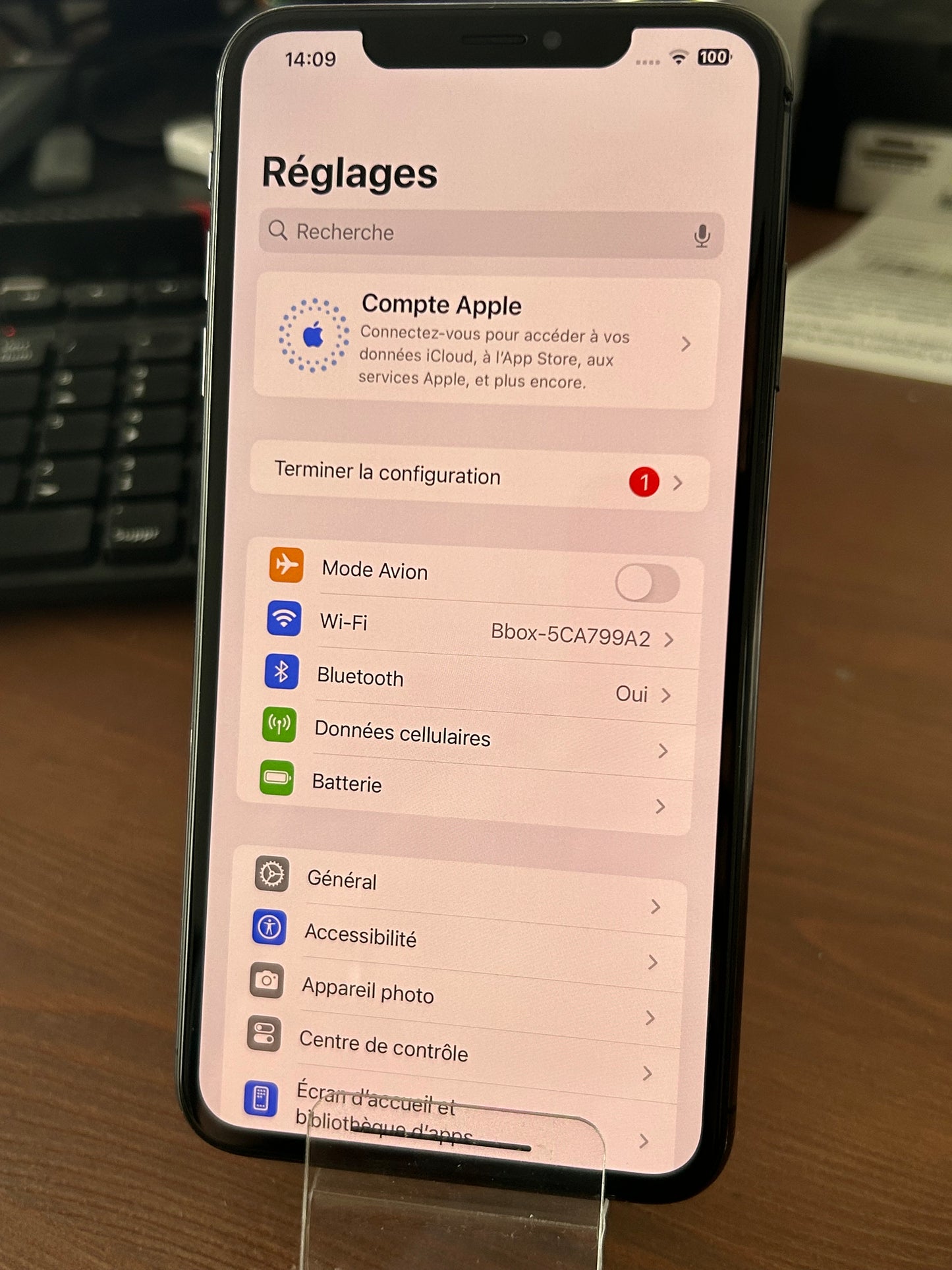 iPhone XS Max Gris Sidéral 64 Go – Très Bon État, Débloqué, Batterie 100 %, iCloud Supprimé