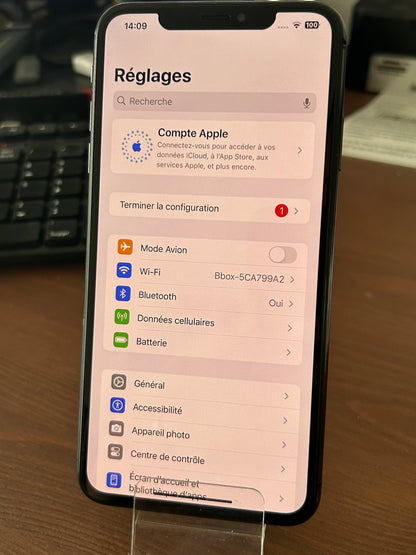 iPhone XS Max Gris Sidéral 64 Go – Très Bon État, Débloqué, Batterie 100 %, iCloud Supprimé