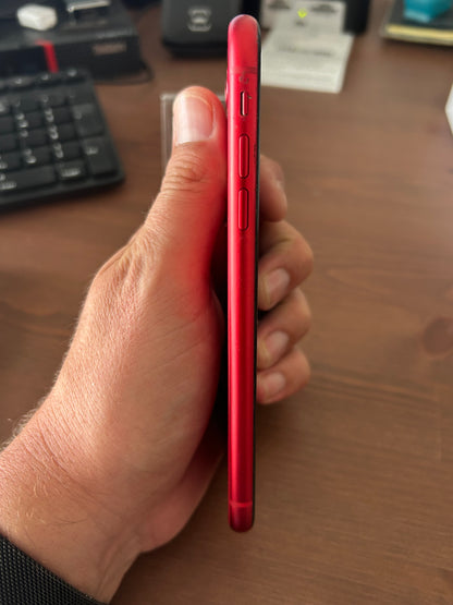 iPhone 11 Rouge (PRODUCT)RED – Très Bon État, Débloqué, Batterie 100 %, iCloud Supprimé