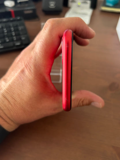 iPhone 11 Rouge (PRODUCT)RED – Très Bon État, Débloqué, Batterie 100 %, iCloud Supprimé