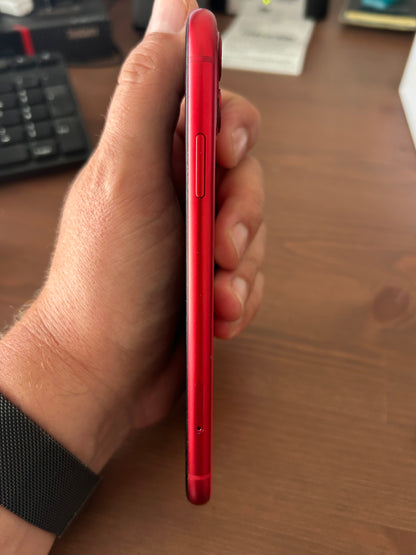 iPhone 11 Rouge (PRODUCT)RED – Très Bon État, Débloqué, Batterie 100 %, iCloud Supprimé