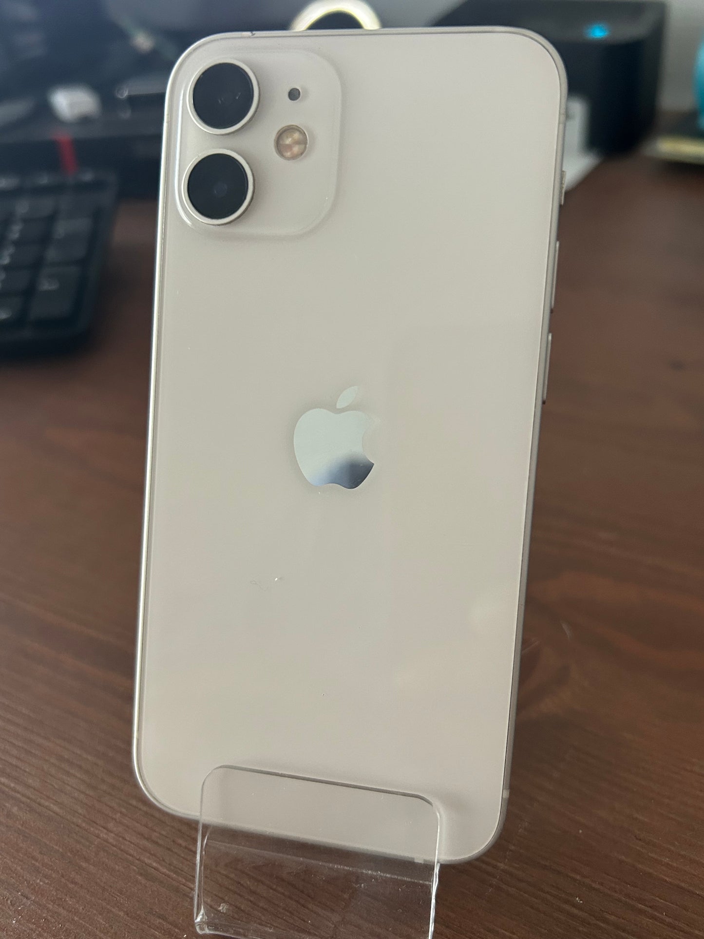 iPhone 12 Mini Blanc 128 Go – Très Bon État, Débloqué, Batterie 100 %, iCloud Supprimé