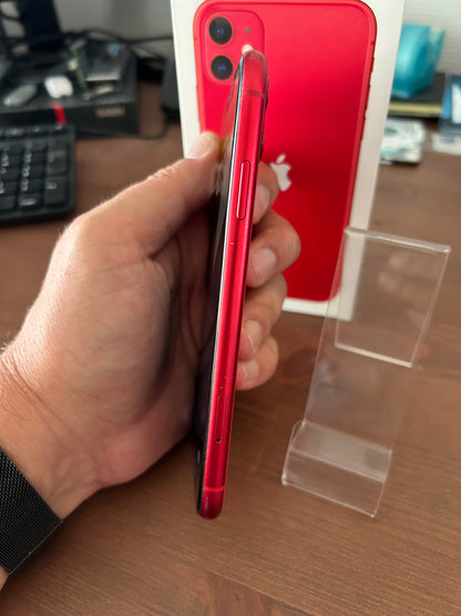iPhone 11 Rouge 128 Go – Très Bon État, Débloqué, Batterie 100 %, Boîte d’Origine