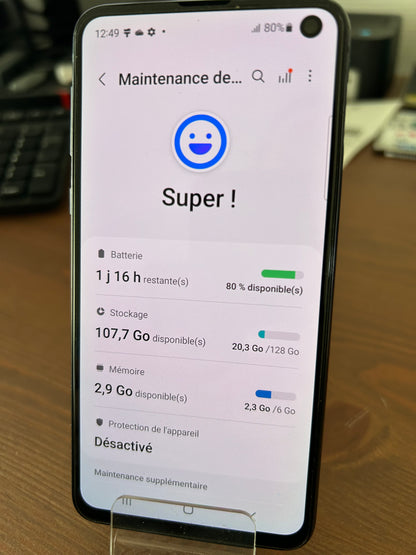 Samsung Galaxy S10e Blanc 128 Go – Très Bon État, Débloqué, Écran Impeccable, Compte Google Supprimé