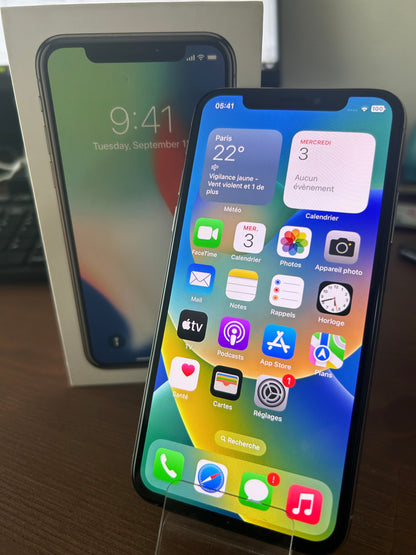iPhone X Argent 256 Go – Très Bon État, Batterie Neuve, Débloqué, Boîte d’Origine