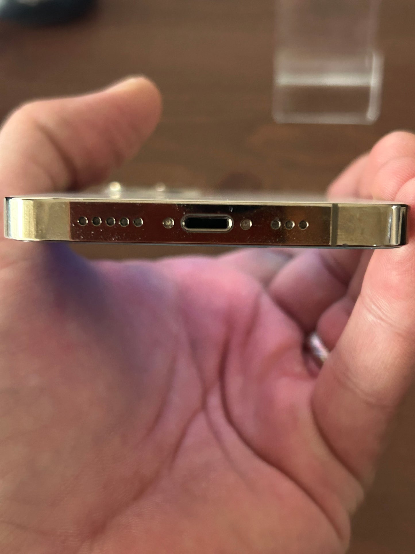 iPhone 12 Pro Argent 128 Go – Très Bon État, Batterie Neuve, Débloqué, Boîte Incluse