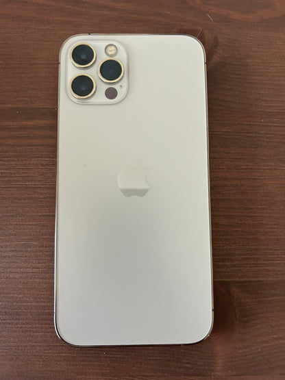 iPhone 12 Pro Argent 128 Go – Très Bon État, Batterie Neuve, Débloqué, Boîte Incluse