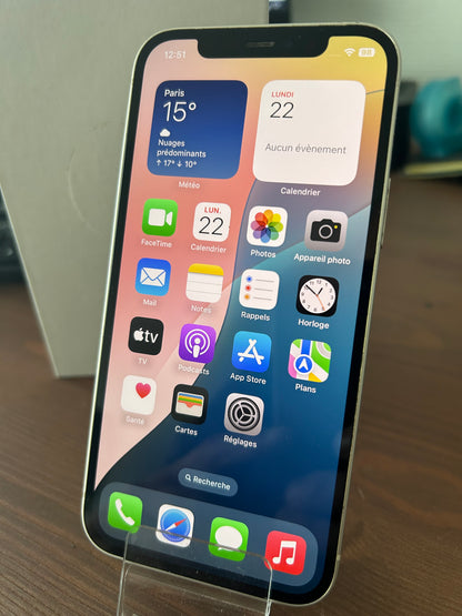 iPhone 12 Blanc 128 Go – Très Bon État, Batterie Neuve, Débloqué, iCloud Supprimé