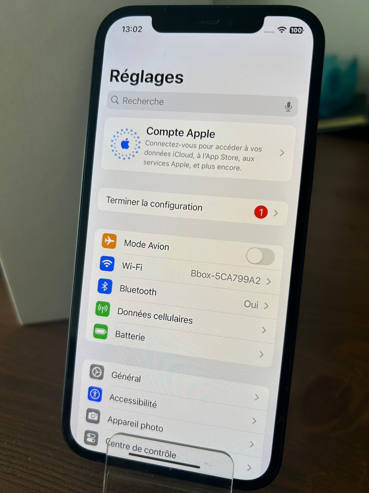 iPhone 12 Noir 128 Go – Très Bon État, Batterie Neuve, Débloqué, iCloud Supprimé
