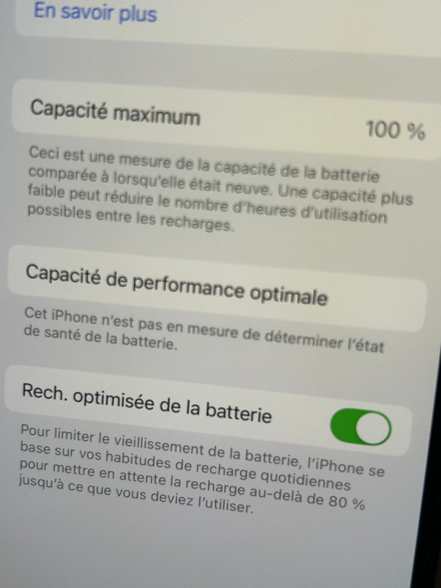 iPhone 12 Noir 128 Go – Très Bon État, Batterie Neuve, Débloqué, iCloud Supprimé