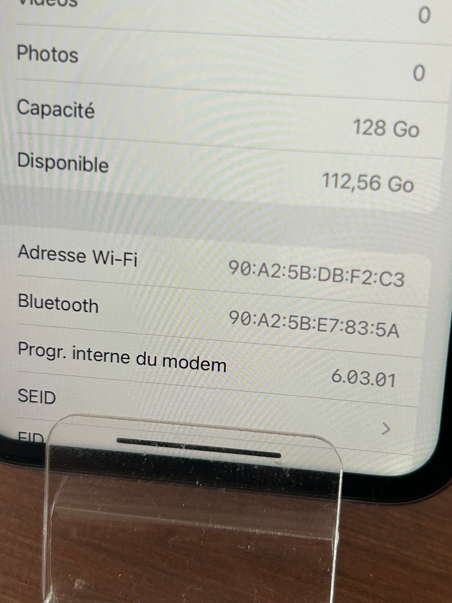 iPhone 11 Mauve 128 Go – Très Bon État, Batterie Neuve, Débloqué, iCloud Supprimé