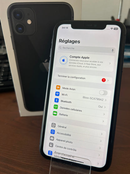 iPhone 11 Noir 128 Go – Très Bon État | Écran d’Origine, Batterie Neuve, Boîte Incluse