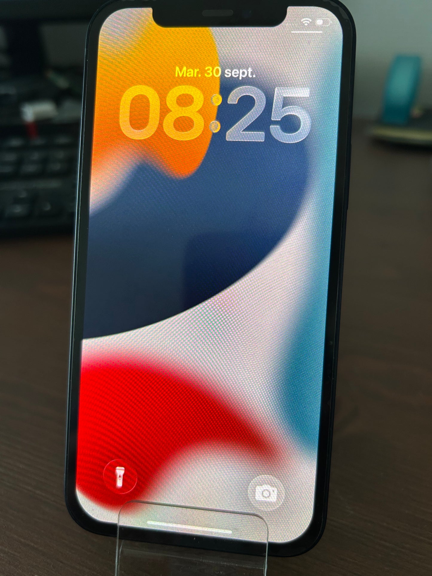📱 iPhone 12 Noir – 128 Go – Très Bon État Général
