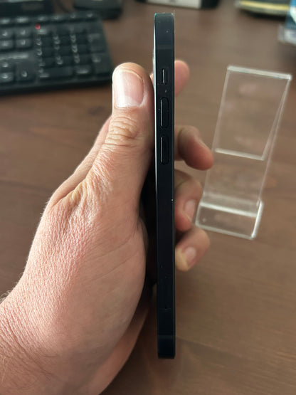 📱 iPhone 12 Noir – 128 Go – Très Bon État Général