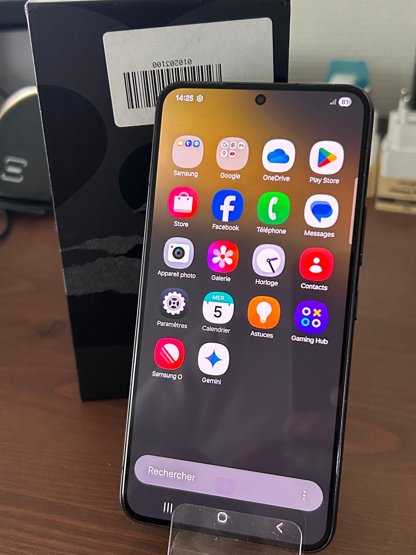 📱 Samsung Galaxy S22 Noir – 128 Go – Très Bon État Général