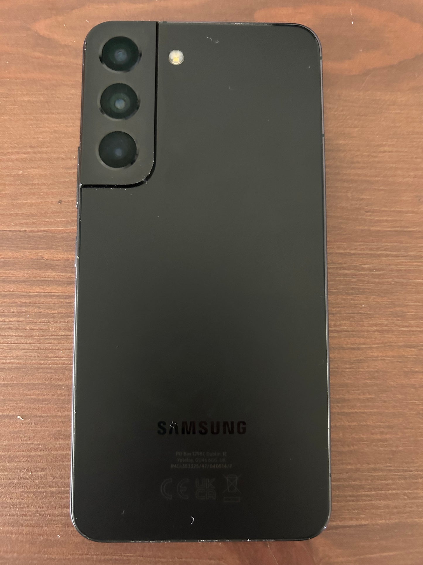 📱 Samsung Galaxy S22 Noir – 128 Go – Très Bon État Général