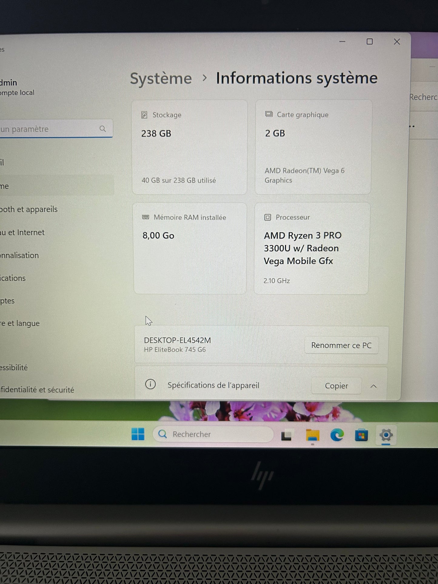 HP EliteBook 745 G6 – Ryzen 3 Pro 3300U / 8 Go RAM / 256 Go SSD / Radeon Vega 6 / Windows 11 Pro – Très bon état