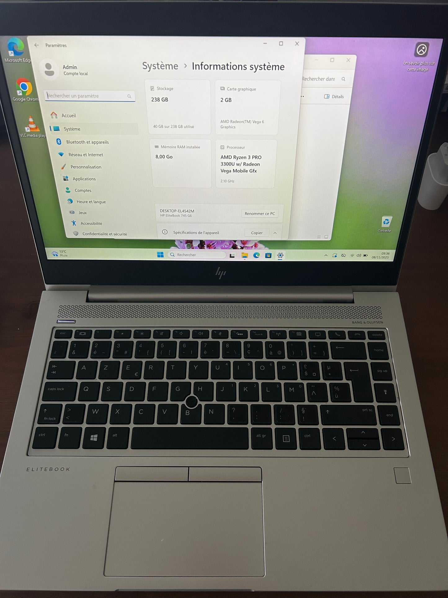 HP EliteBook 745 G6 – Ryzen 3 Pro 3300U / 8 Go RAM / 256 Go SSD / Radeon Vega 6 / Windows 11 Pro – Très bon état