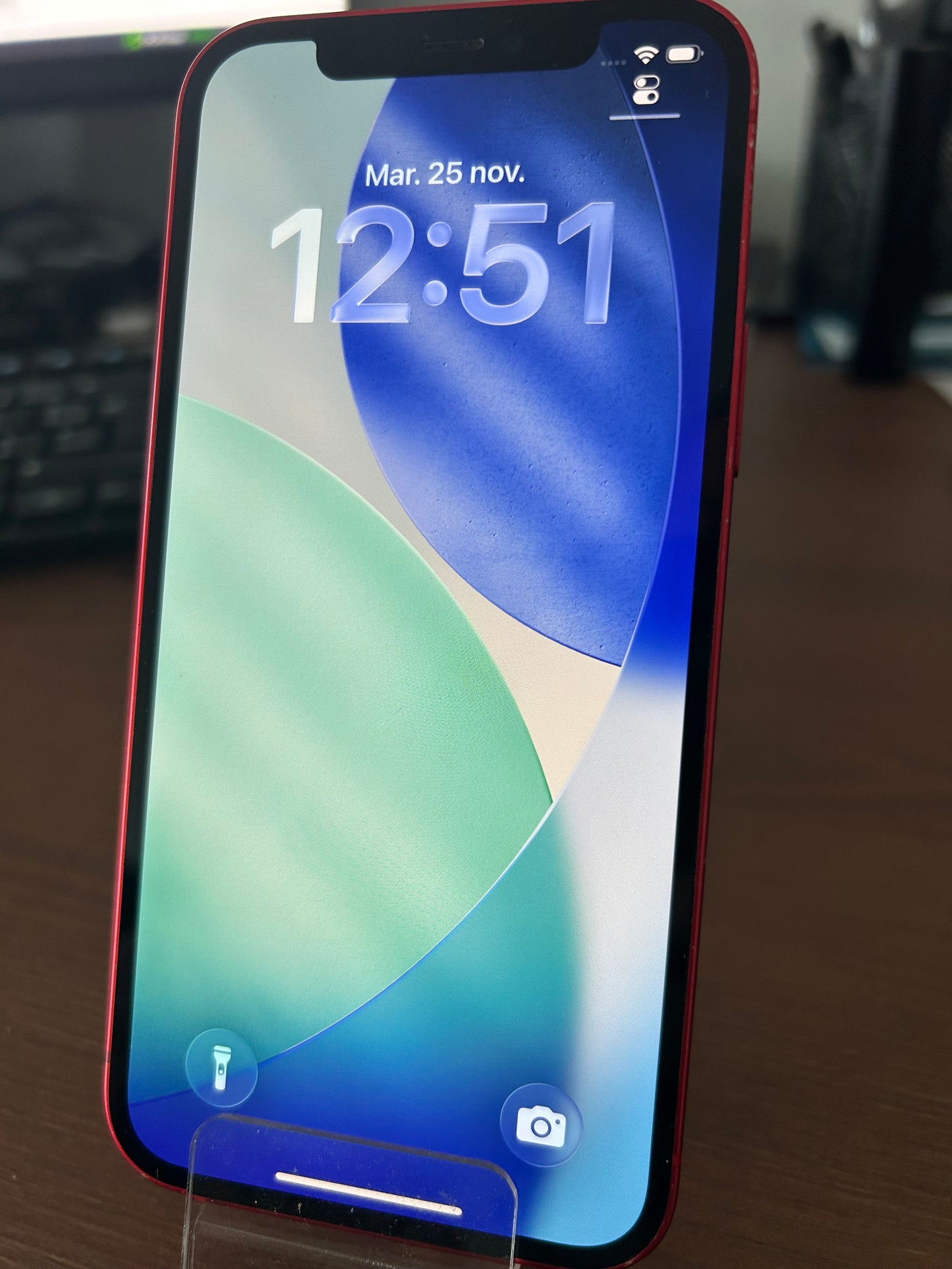 📱 iPhone 12 Rouge (Product RED) – Très Bon État Général