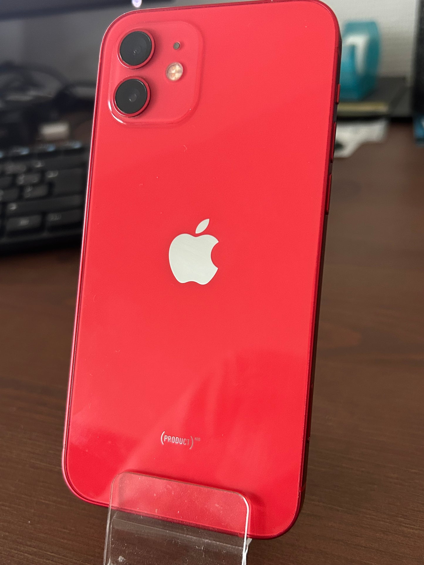 📱 iPhone 12 Rouge (Product RED) – Très Bon État Général