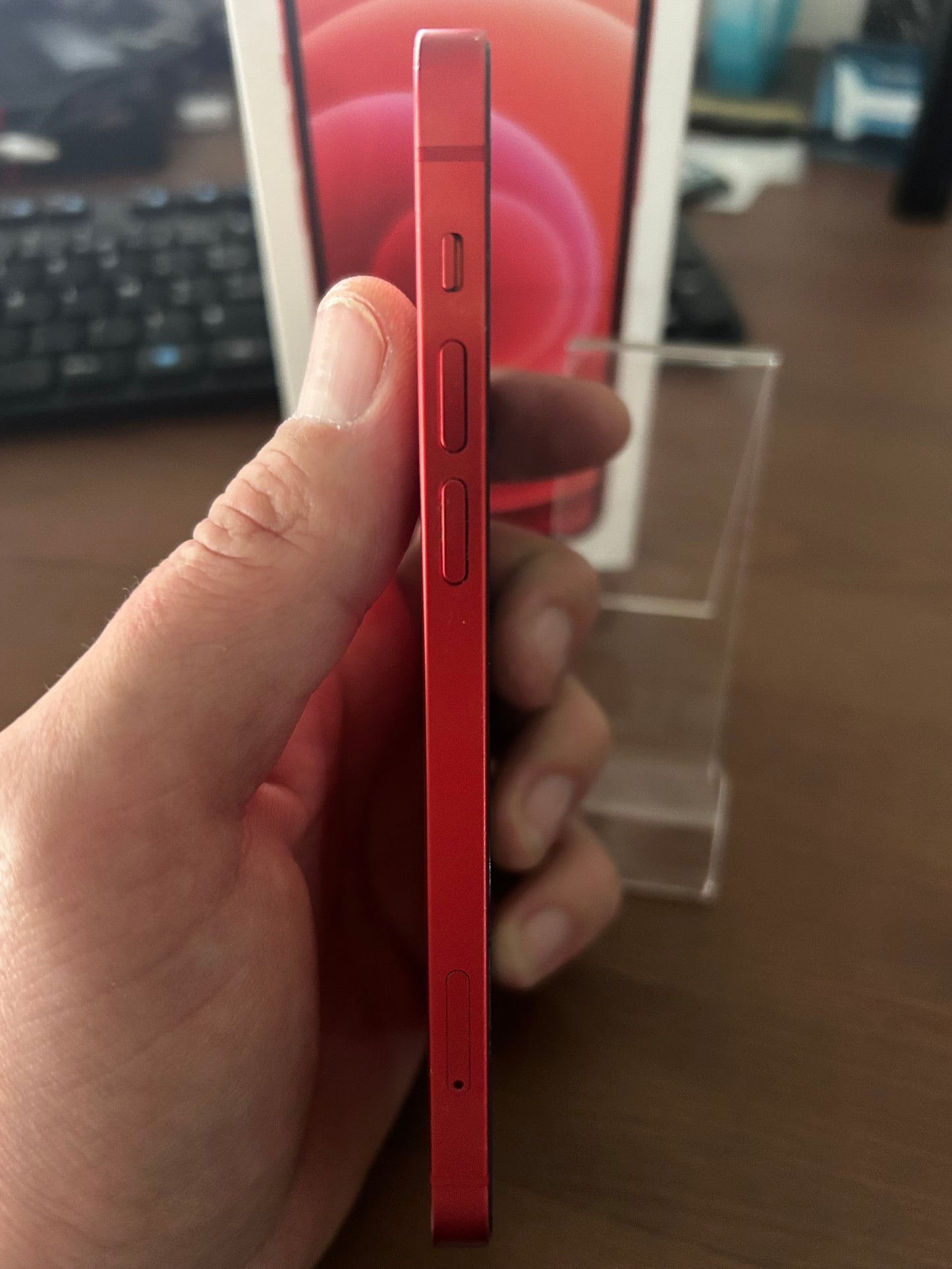 📱 iPhone 12 Rouge (Product RED) – Très Bon État Général, Comme Neuf