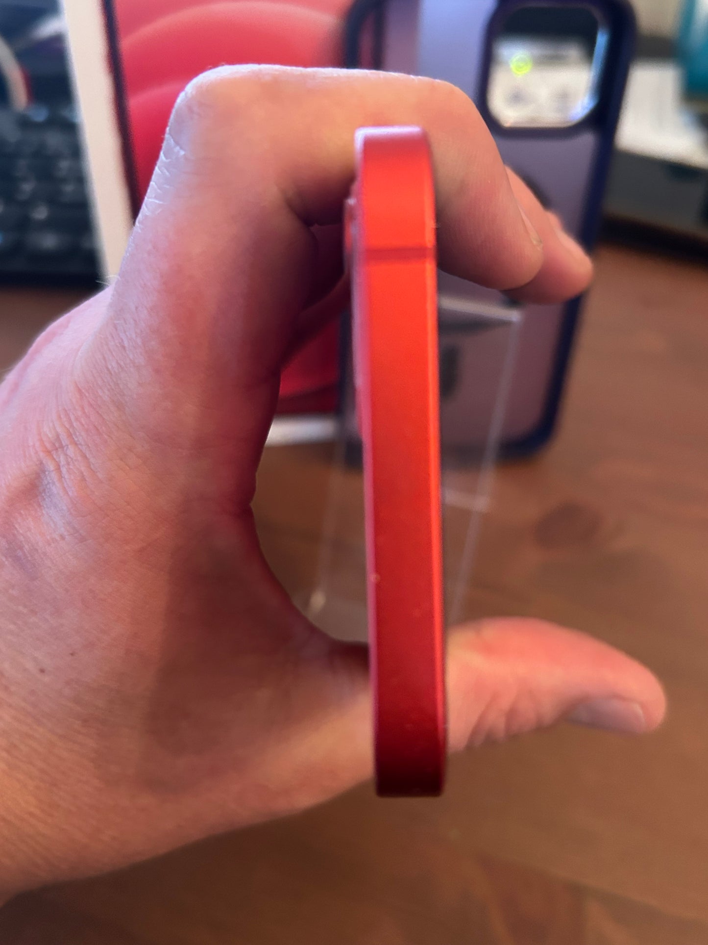 iPhone 12 Rouge 128 Go – Écran d’origine, État Comme Neuf, Batterie 100 %, Débloqué