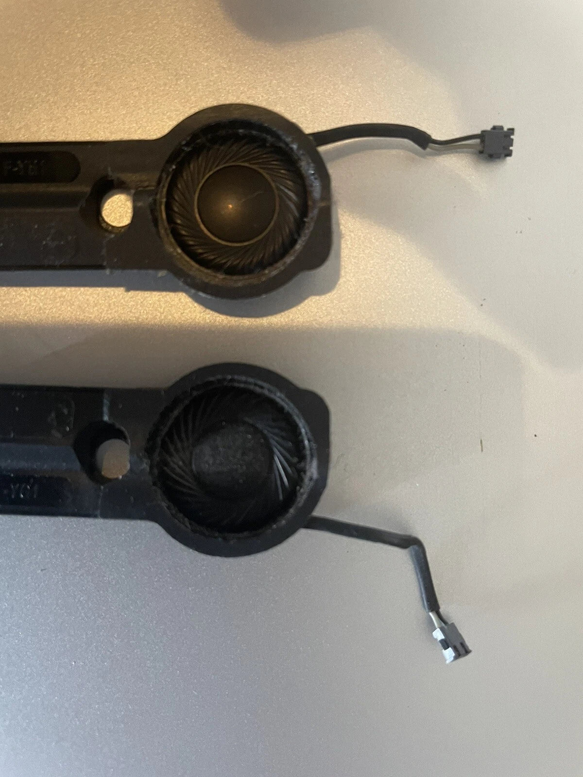 🔊 Haut-parleurs MacBook Air A1465 11" Gauche & Droite – Origine OEM